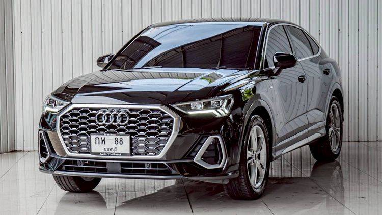 รถ Audi Audi Q3  2.0 TFSI AWD สี ดำ