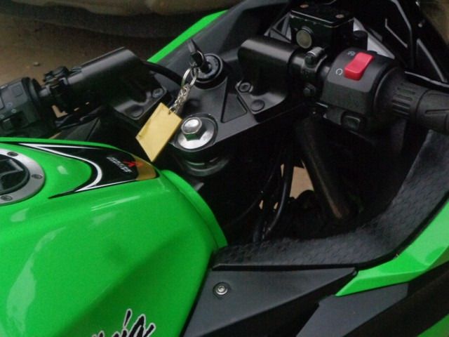 KAWASAKI NINJA 300 ABS - 2014 รูปที่ 11