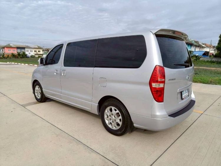 Hyundai H-1  2012 2.5 Deluxe Utility-car ดีเซล เกียร์อัตโนมัติ เทา รูปที่ 3