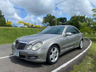 MERCEDES-BENZ E-Class E230  2.5 AVANTGARDE AT ตัวท็อปงามๆ