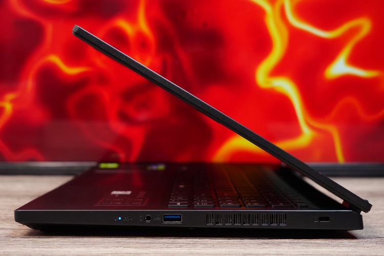 Acer Nitro V15 รุ่นใหม่ Intel Core5-210H RTX5050(8GB) Ram16 512GB M.2 จอ15.6นิ้ว FHD 180Hz รูปที่ 6