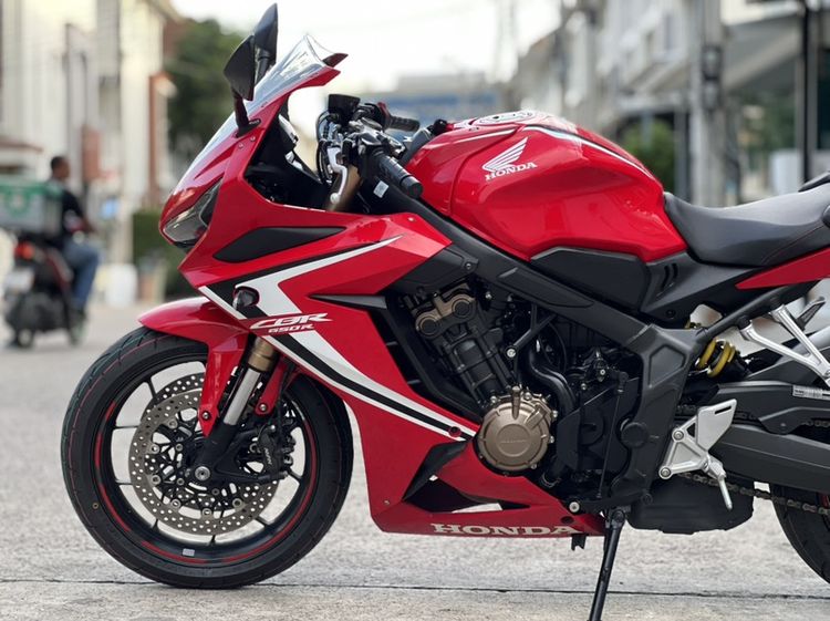 Honda CBR650r สวยกริป 2100กิโลเมตร รูปที่ 4