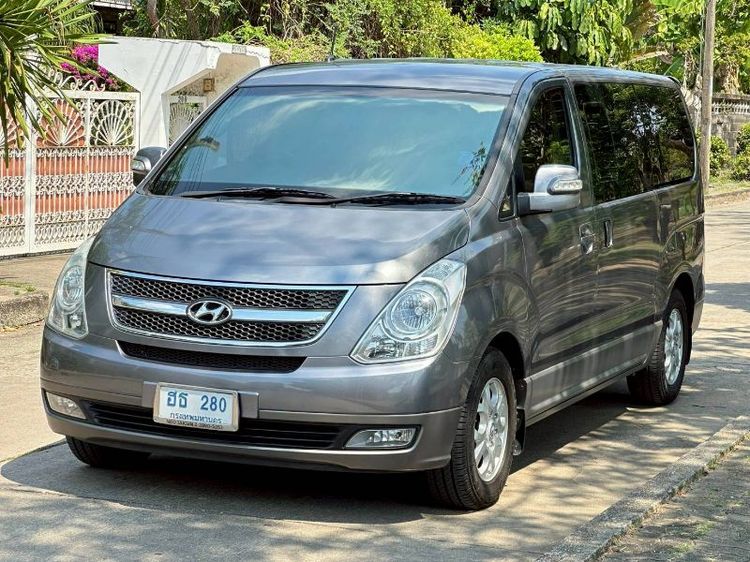 Hyundai H-1  2011 2.5 Maesto Deluxe Van ดีเซล ไม่ติดแก๊ส เกียร์อัตโนมัติ เทา รูปที่ 3