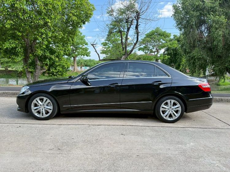 Mercedes-Benz E-Class 2009 E300 Sedan เบนซิน ไม่ติดแก๊ส เกียร์อัตโนมัติ ดำ รูปที่ 4