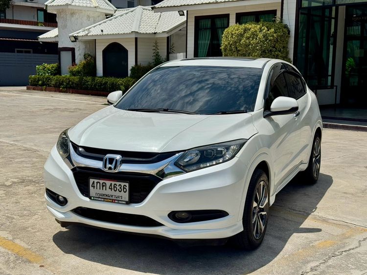 รถ Honda HR-V 1.8 EL สี ขาว