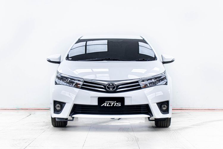 Toyota Altis 2014 1.6 E CNG Sedan เบนซิน NGV เกียร์อัตโนมัติ ขาว รูปที่ 4