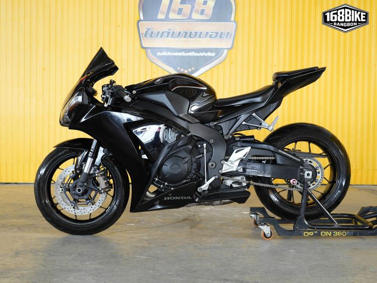 New Honda CBR1000RR ปี 2014 ดาวน์เริ่มต้น  49,000 บาท รูปที่ 3