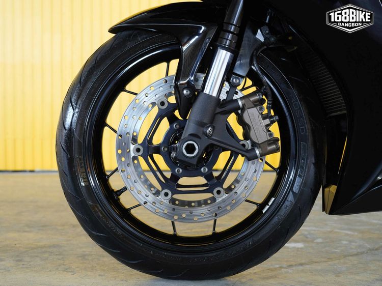 New Honda CBR1000RR ปี 2014 ดาวน์เริ่มต้น  49,000 บาท รูปที่ 15