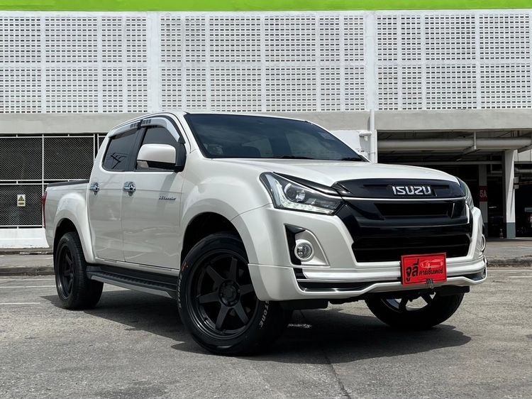 Isuzu D-MAX 2019 1.9 Hi-Lander Stealth Z Prestige Pickup ดีเซล ไม่ติดแก๊ส เกียร์ธรรมดา ขาว รูปที่ 2
