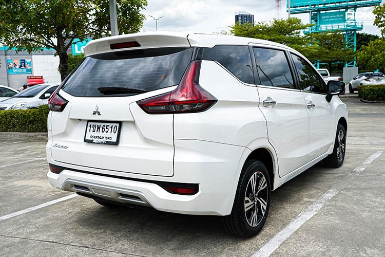 Mitsubishi Xpander 2021 1.5 GT Utility-car เบนซิน ไม่ติดแก๊ส เกียร์อัตโนมัติ ขาว รูปที่ 4
