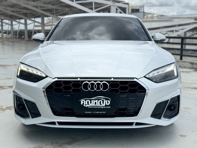 Audi Audi A5  2021 Sportback 40 TFSI S-Line Sedan เบนซิน ไม่ติดแก๊ส เกียร์อัตโนมัติ ขาว รูปที่ 3