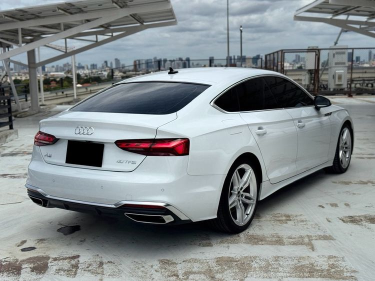 Audi Audi A5  2021 Sportback 40 TFSI S-Line Sedan เบนซิน ไม่ติดแก๊ส เกียร์อัตโนมัติ ขาว รูปที่ 2