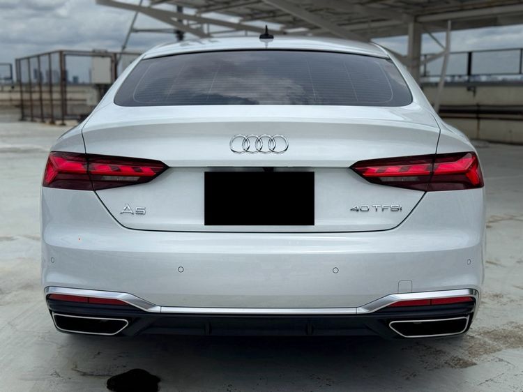 Audi Audi A5  2021 Sportback 40 TFSI S-Line Sedan เบนซิน ไม่ติดแก๊ส เกียร์อัตโนมัติ ขาว รูปที่ 4