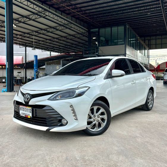 Toyota Vios 2019 1.5 Mid Sedan เบนซิน ไม่ติดแก๊ส เกียร์อัตโนมัติ ขาว