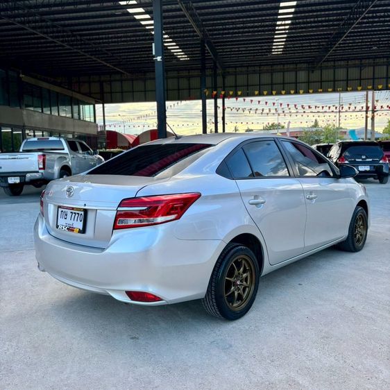Toyota Vios 2020 1.5 Entry Sedan āđāļāļāļāļīāļ āđāļĄāđāļāļīāļāđāļāđāļŠ āđāļāļĩāļĒāļĢāđāļāļąāļāđāļāļĄāļąāļāļī āđāļāļē āļĢāļđāļāļāļĩāđ 2
