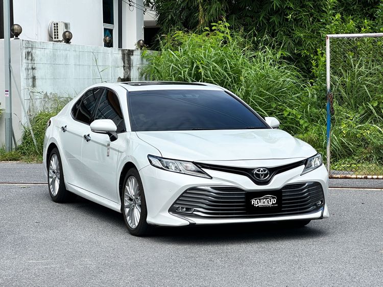 Toyota Camry 2021 2.5 G Sedan เบนซิน ไม่ติดแก๊ส เกียร์อัตโนมัติ ขาว