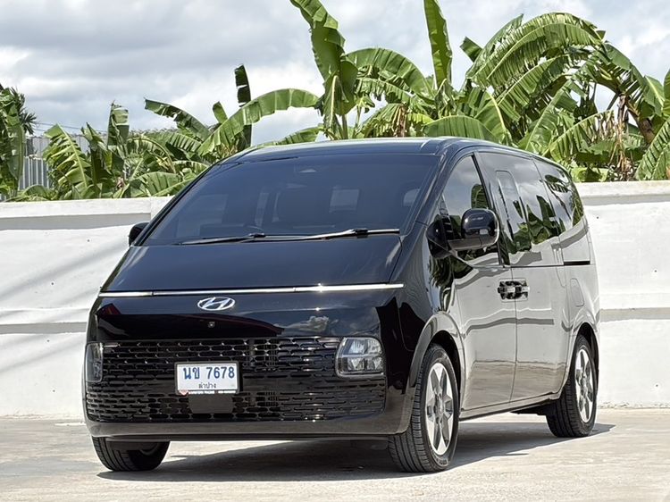 Hyundai Staria 2022 2.2 SEL Van ดีเซล ไม่ติดแก๊ส เกียร์อัตโนมัติ ดำ รูปที่ 3
