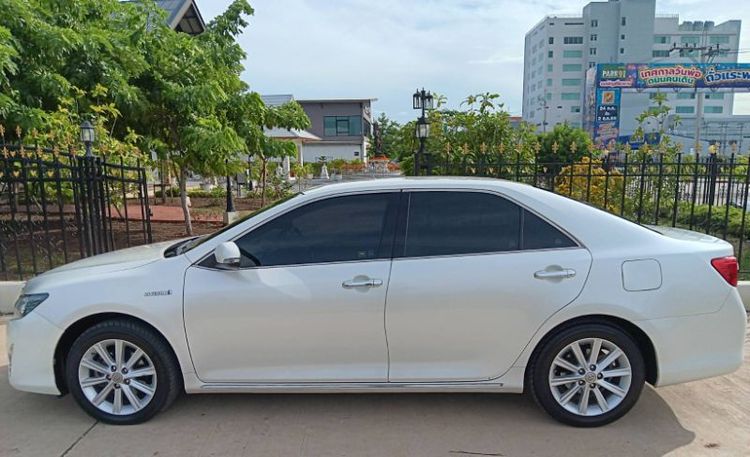 Toyota Camry 2012 2.5 Hybrid Sedan ไฮบริด ไม่ติดแก๊ส เกียร์อัตโนมัติ ขาว รูปที่ 4