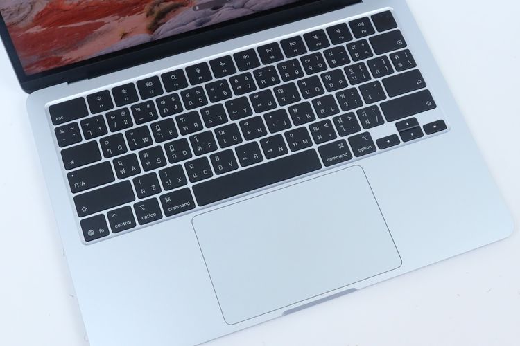 MacBook Air M4 13" 16.256GB มีรอยนิดหน่อยนะ รูปที่ 3