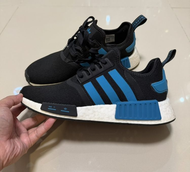 adidas NMD_R1 (Core Black / Blue)👟 ไซส์ (Size): US 8.5 / UK 8 / FR 42 / JP 265 / CHN 260 (ความยาว 26.5 cm)