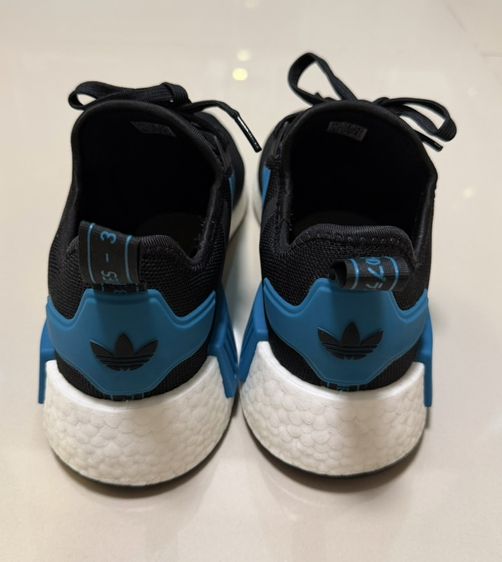 adidas NMD_R1 (Core Black / Blue)👟 ไซส์ (Size): US 8.5 / UK 8 / FR 42 / JP 265 / CHN 260 (ความยาว 26.5 cm) รูปที่ 4