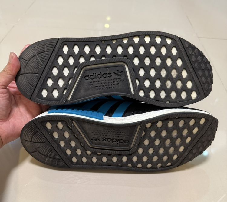 adidas NMD_R1 (Core Black / Blue)👟 ไซส์ (Size): US 8.5 / UK 8 / FR 42 / JP 265 / CHN 260 (ความยาว 26.5 cm) รูปที่ 6
