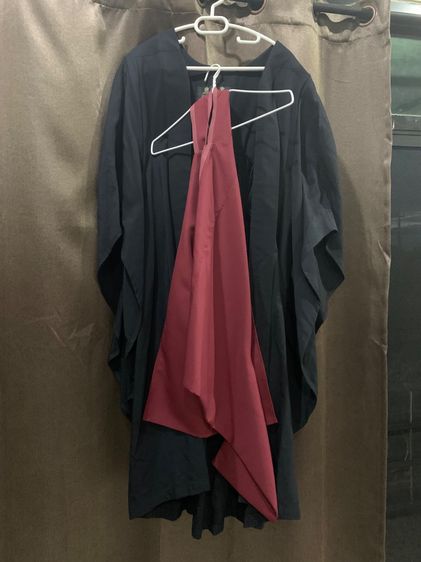 ชุดครุย มือสอง มหาวิทยาลัยบริสทอล ประเทศอังกฤษ Official graduation gown University of Bristol, UK By  Ede and Ravenscroft