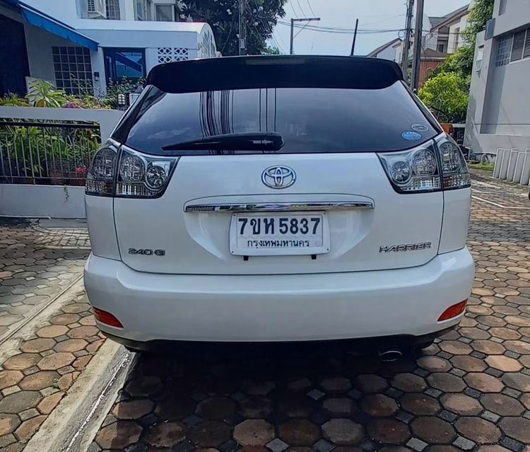 รถ Toyota Harrier 2.4 240G สี ขาว
