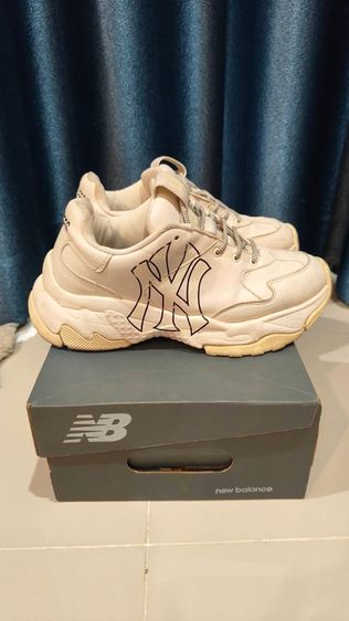 MLB NY รุ่น Bigball Chunky A Vintage สีขาวออฟไวท์ มือสองราคา 1,390 บาท รูปที่ 3