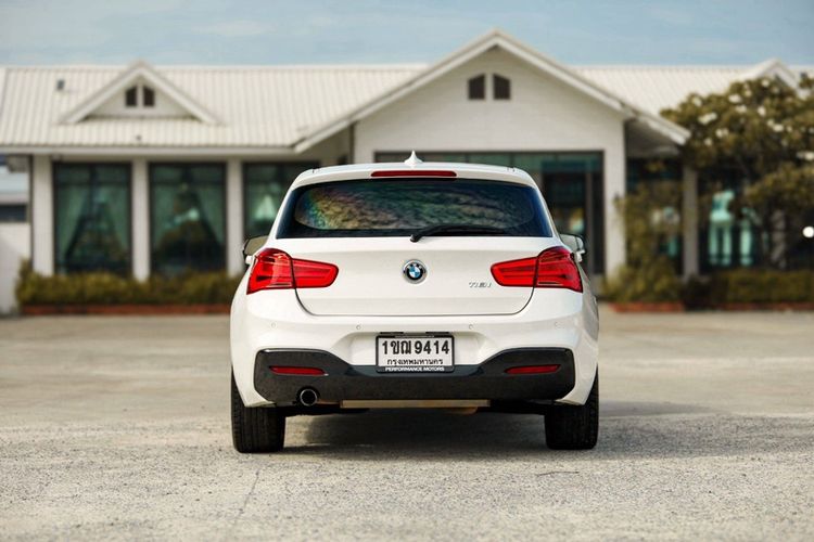 BMW Series 1 2016 118i Utility-car เบนซิน ไม่ติดแก๊ส เกียร์อัตโนมัติ ขาว รูปที่ 2