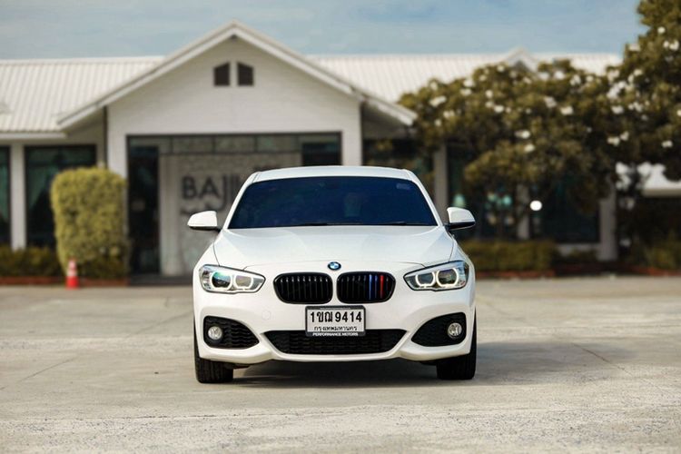 BMW Series 1 2016 118i Utility-car เบนซิน ไม่ติดแก๊ส เกียร์อัตโนมัติ ขาว