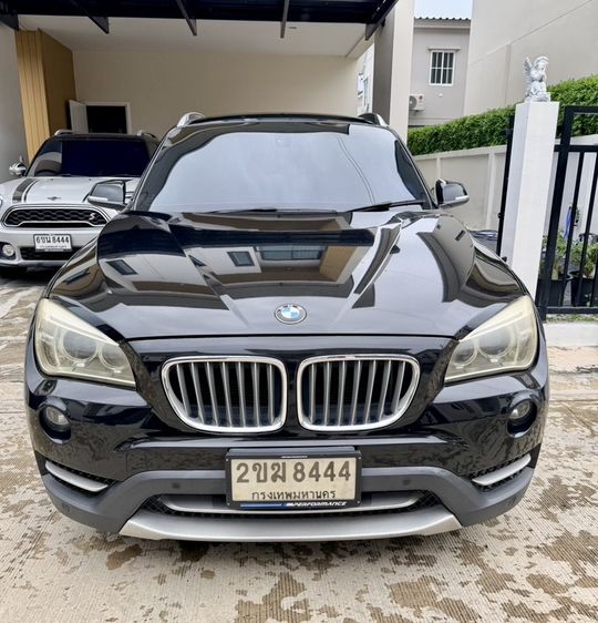รถ BMW X1 2.0 sDrive18i xLine สี ดำ