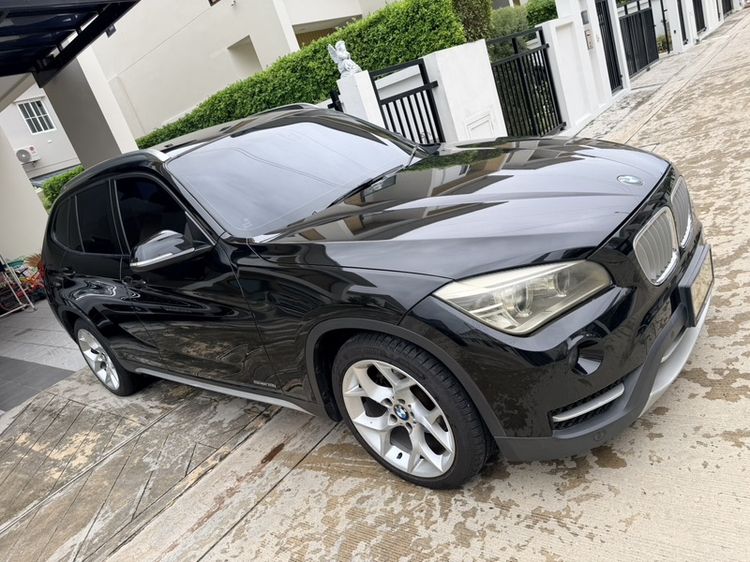 BMW X1 2014 2.0 sDrive18i xLine Utility-car เบนซิน ไม่ติดแก๊ส เกียร์อัตโนมัติ ดำ รูปที่ 2