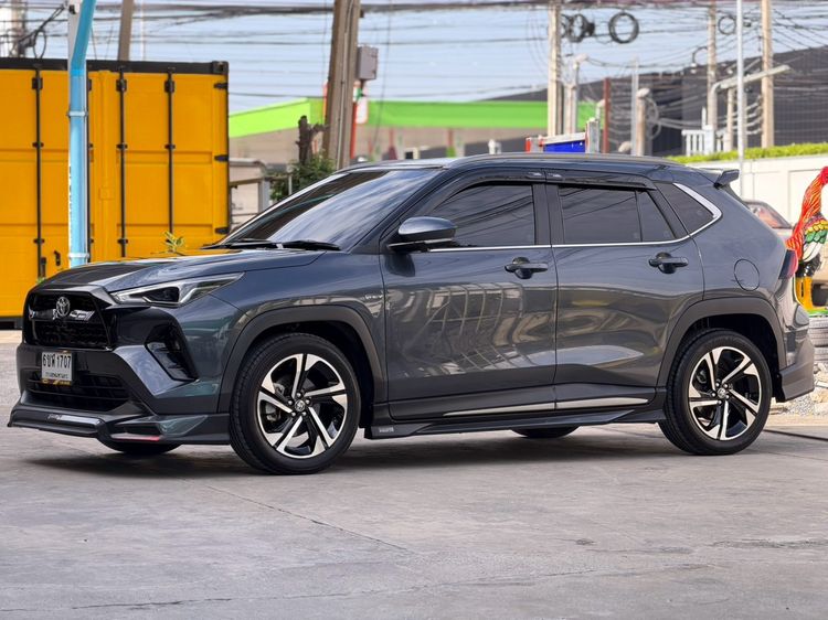 Toyota Yaris Cross 2025 1.5 HEV Premium Luxury Sedan ไฮบริด ไม่ติดแก๊ส เกียร์อัตโนมัติ เทา