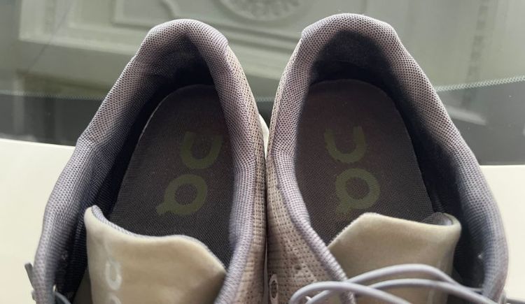 ขาย On Clould 5 สีเขียวมะกอก olive/white size 45/290cm ของแท้ 100 % สภาพสวย รูปที่ 7