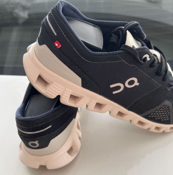 ขาย On Clould 5 สีเขียวมะกอก olive/white size 45/290cm ของแท้ 100 % สภาพสวย รูปที่ 14