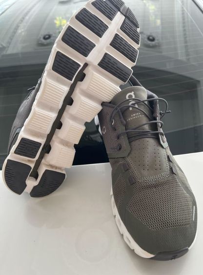 ขาย On Clould 5 สีเขียวมะกอก olive/white size 45/290cm ของแท้ 100 % สภาพสวย รูปที่ 6