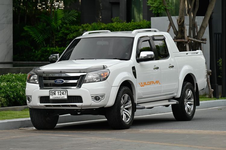 รถ Ford Ranger 2.5 Wildtrak สี ขาว