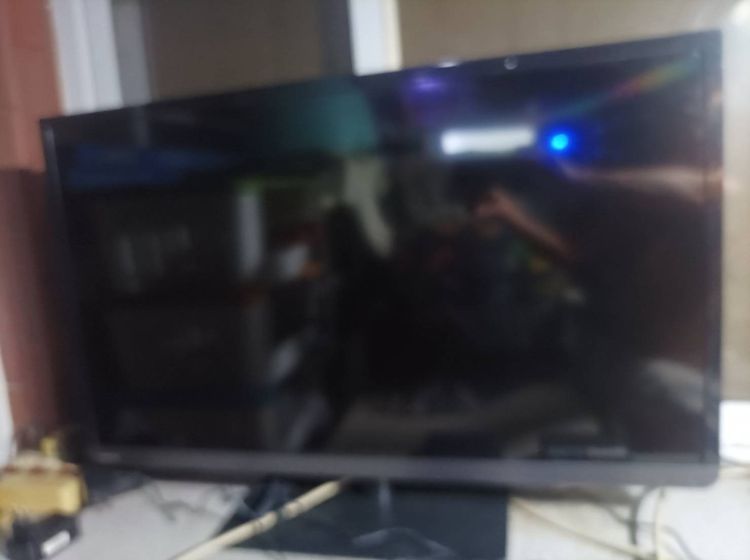 LED TV toshiba 32นิ้ว สภาพดีดูดิจิตอลทีวีได้เลย ภาพสวยเสียงดี รีโมทครบ เพียง 1590 บาท