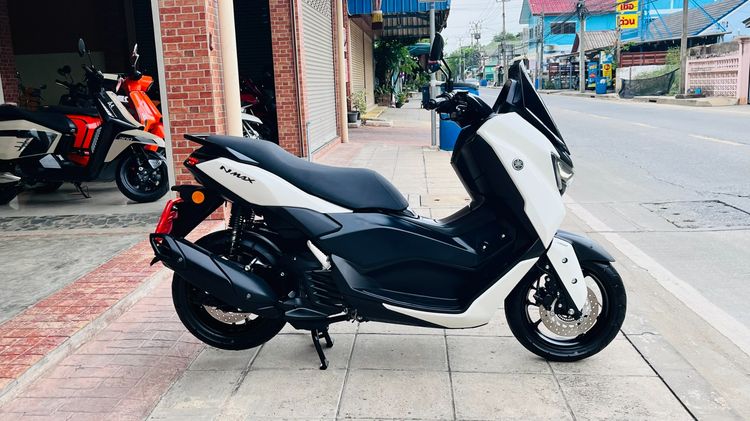 New Nmax STD ปี 25 ไมล์ 10249 km.