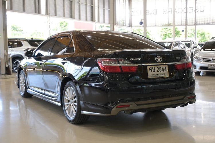 Toyota Camry 2015 2.5 G Sedan เบนซิน ไม่ติดแก๊ส เกียร์อัตโนมัติ ดำ รูปที่ 4