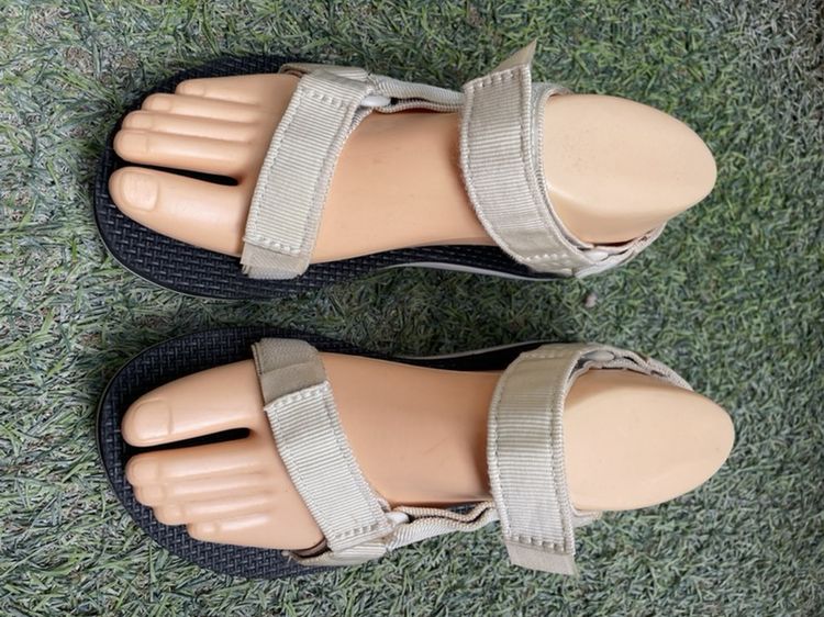 Teva s/N 1003987 290฿