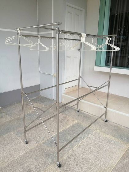 ปล่อยต่อราวตากผ้าสแตนเลส เกรด304 แบรนด์ KOWAHOMEWARE มือสอง ใช้งานไปประมาณ8เดือน