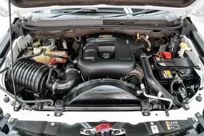 Chevrolet Colorado 2016 2.5 High Country Pickup ดีเซล ไม่ติดแก๊ส เกียร์อัตโนมัติ ขาว รูปที่ 4