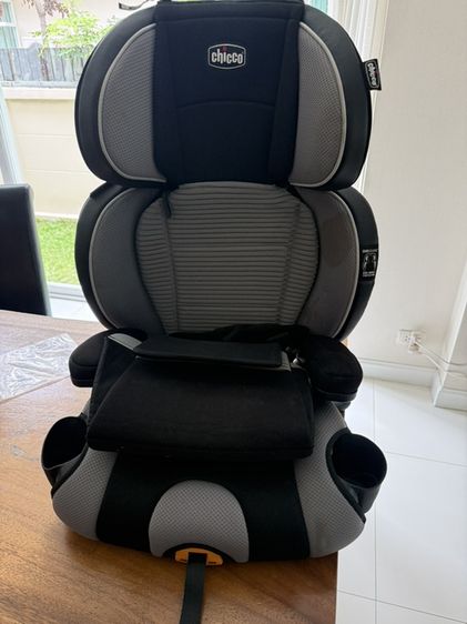 Chicco ขาย car seat