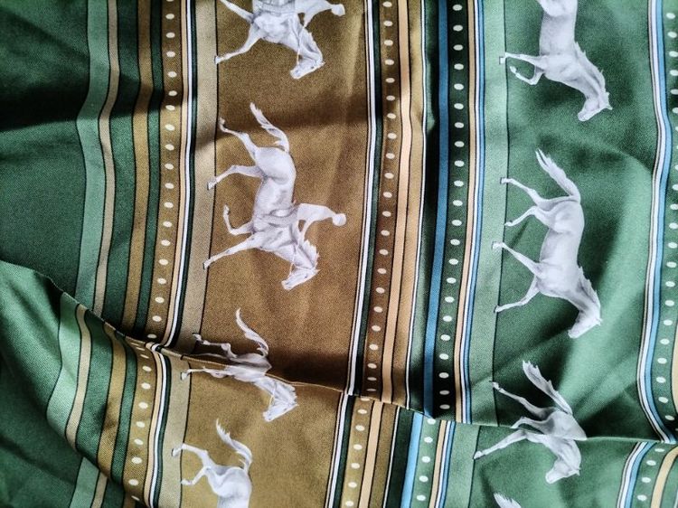 Hermes​ Silk​ Scarf​แท้ รูปที่ 4