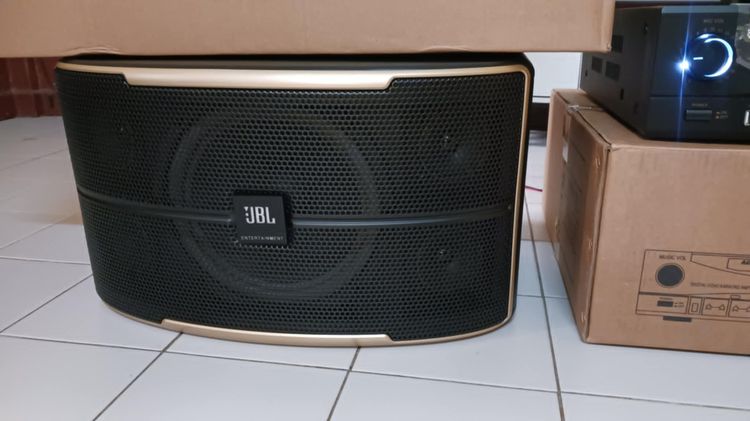 ขายชุดคาราโอเกะ แอมป์ JBL รุ่น RMA330 และลําโพง JBL Pasion10 และชุดไมค์ลอย MBV รูปที่ 3