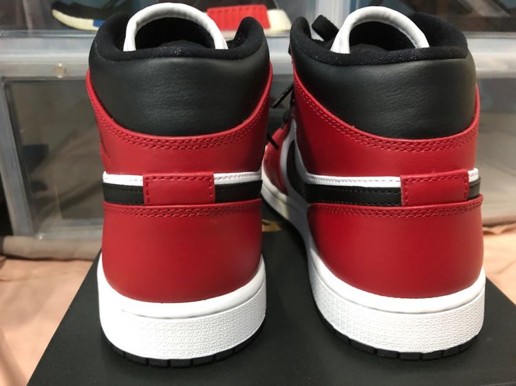 Nike air Jordan 1 mid black toe รูปที่ 2