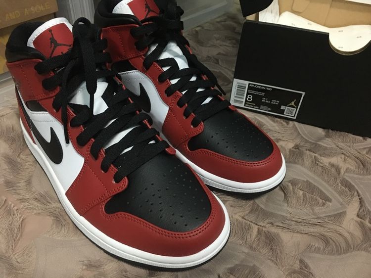 Nike air Jordan 1 mid black toe รูปที่ 7