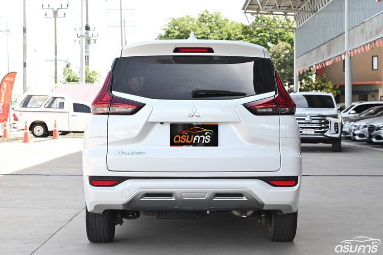 Mitsubishi Xpander 2021 1.5 GT Utility-car เบนซิน ไม่ติดแก๊ส เกียร์อัตโนมัติ ขาว รูปที่ 4